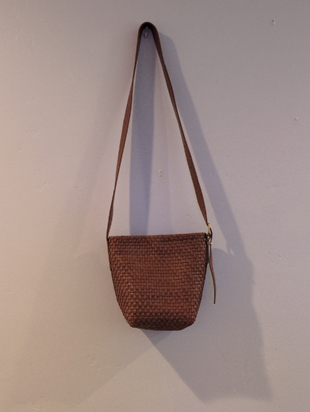 Madewell The Essential Mini Bucket Tote - Picture 3 of 9